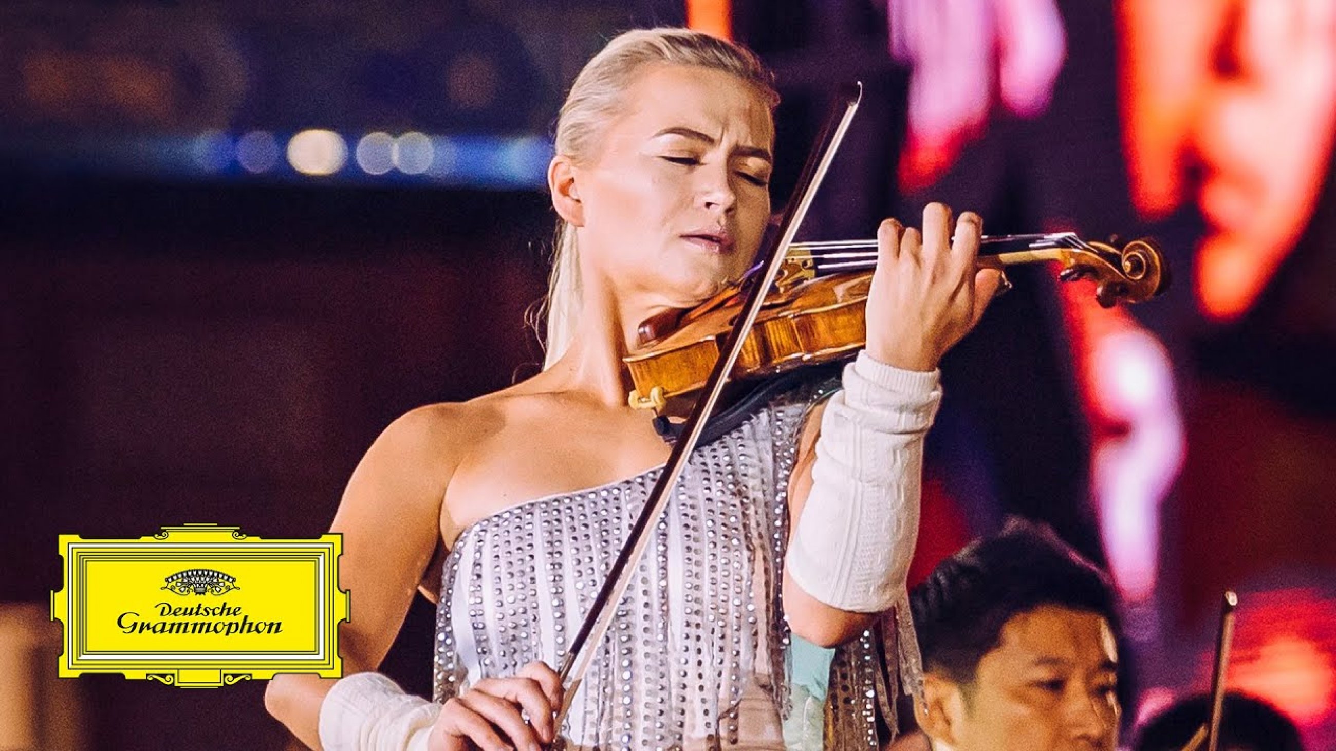 Mari Samuelsen Violinist Biography – WDAL